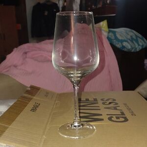 Elegant Clear Wine Glass